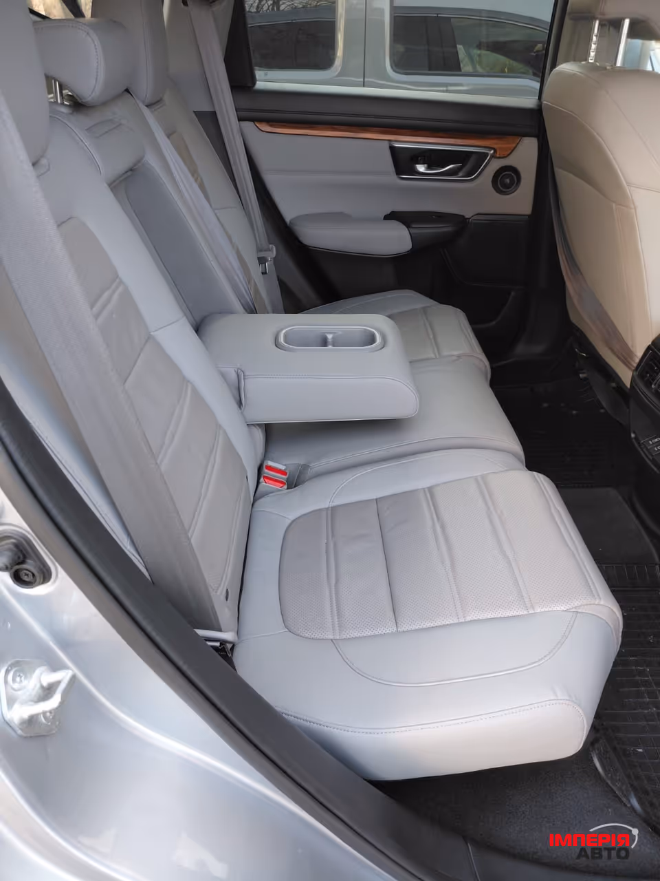 Honda CR-V - фото 8
