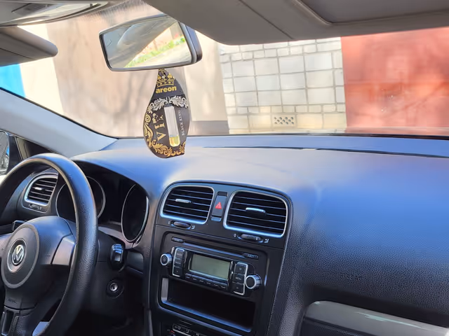 Volkswagen Golf GTD - фото 3