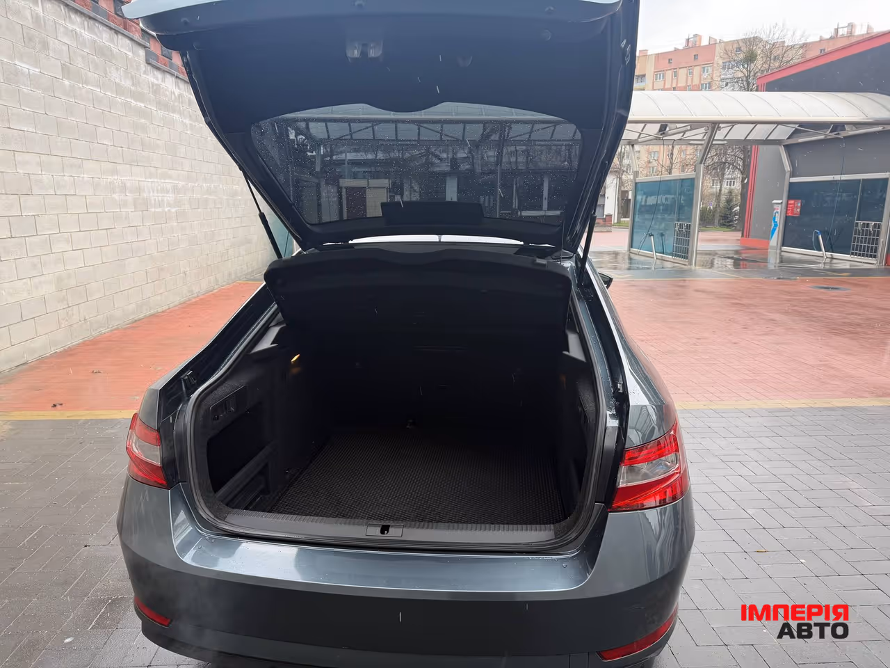 Skoda Superb - фото 7