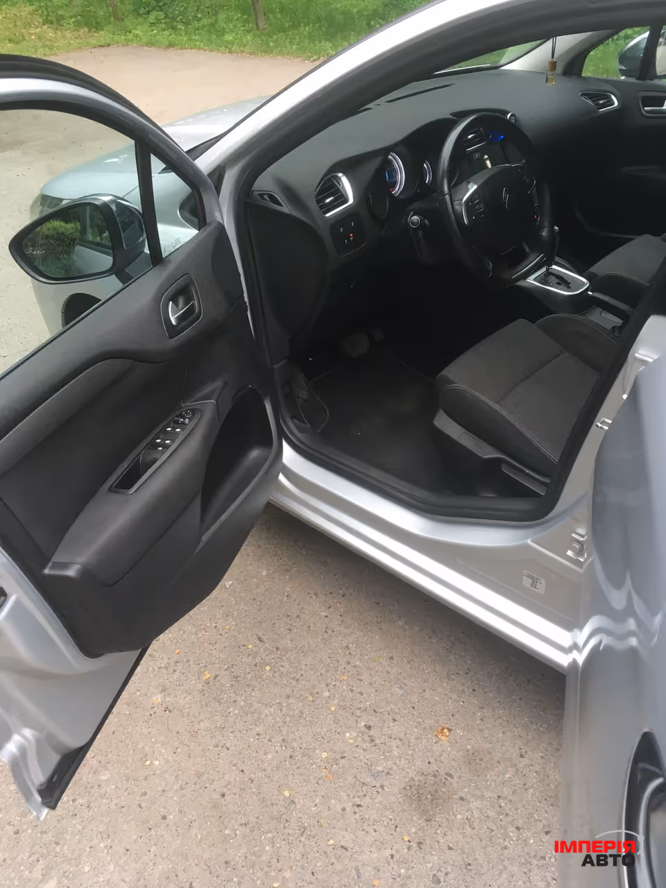 Citroen C4 - фото 8
