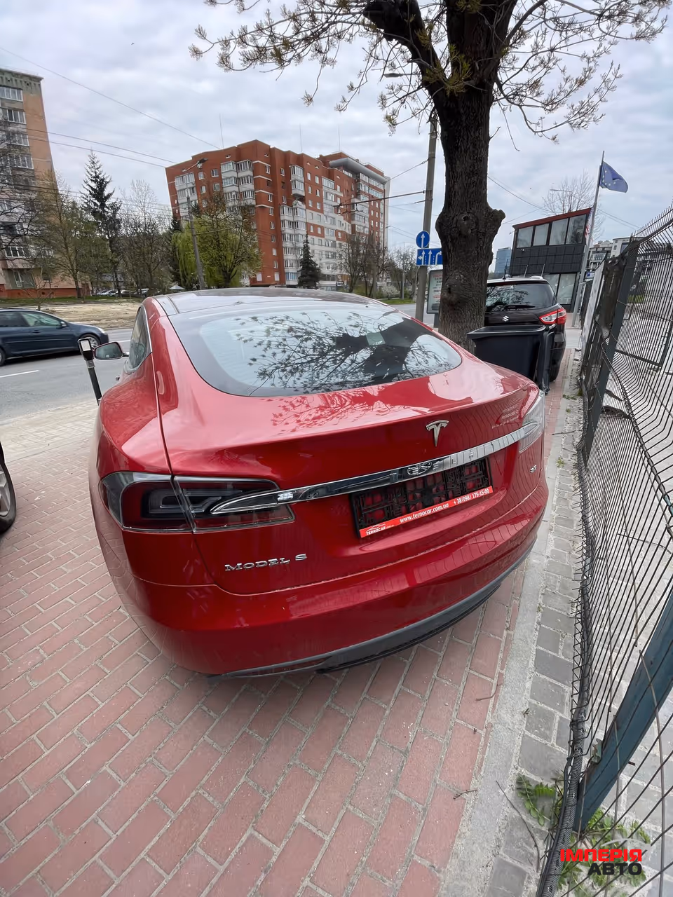 Tesla Model S - фото 19