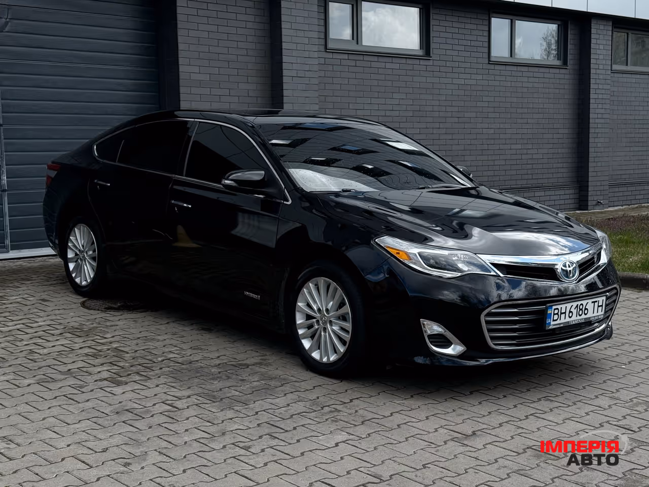 Toyota Avalon - фото 3