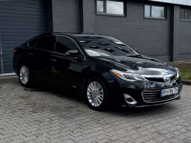 Toyota Avalon - фото 3