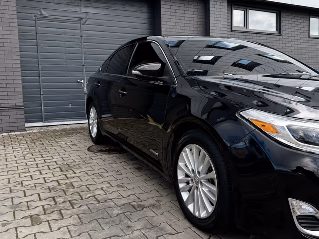 Toyota Avalon - фото 4