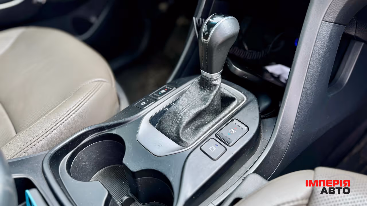 Hyundai Santa Fe - фото 15