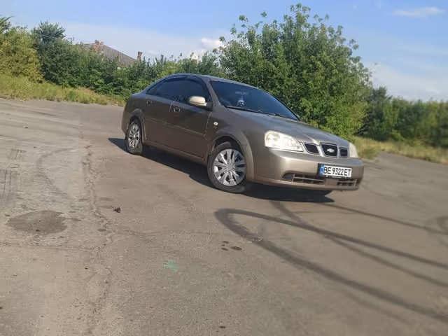 Chevrolet Nubira - фото 2