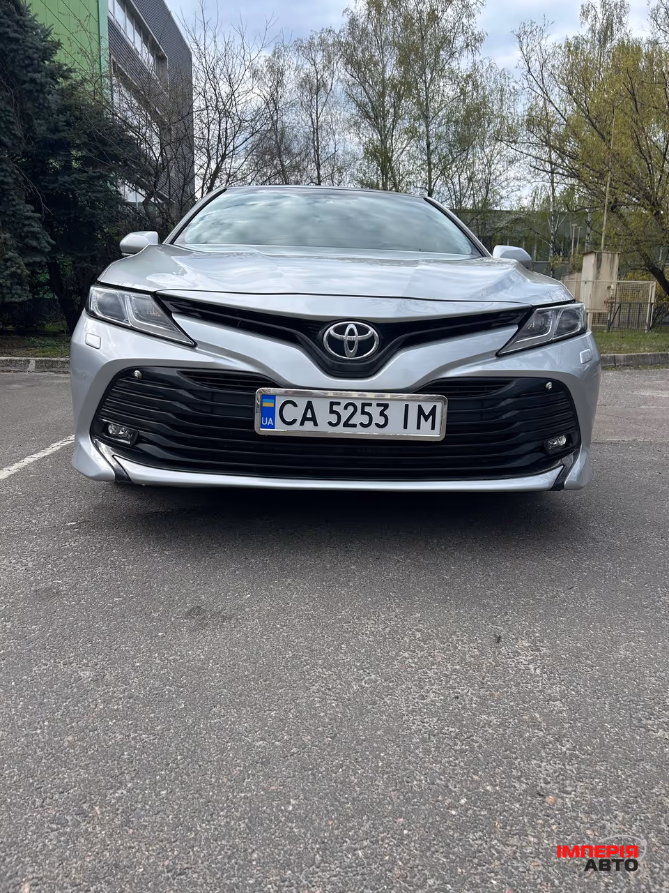 Toyota Camry - фото 3