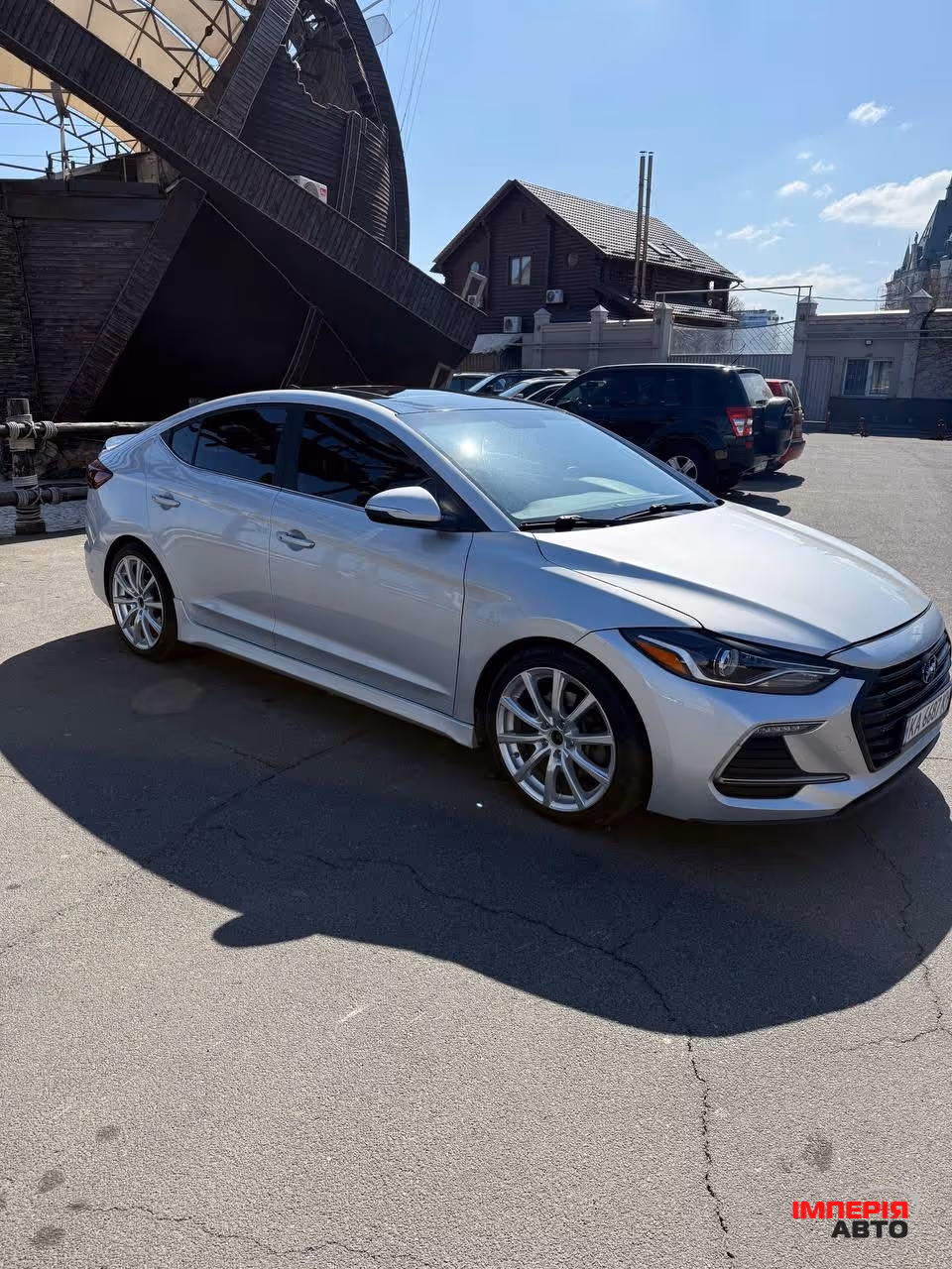 Hyundai Elantra - фото 6