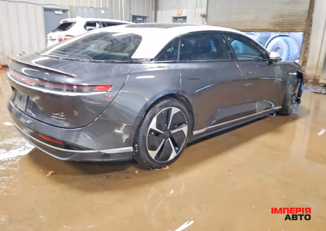 Lucid Air - фото 3