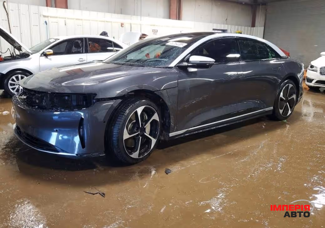 Lucid Air - фото 1