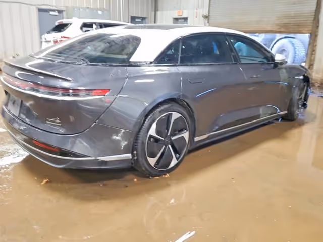 Lucid Air - фото 3