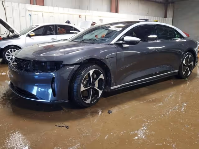 Lucid Air - фото 1