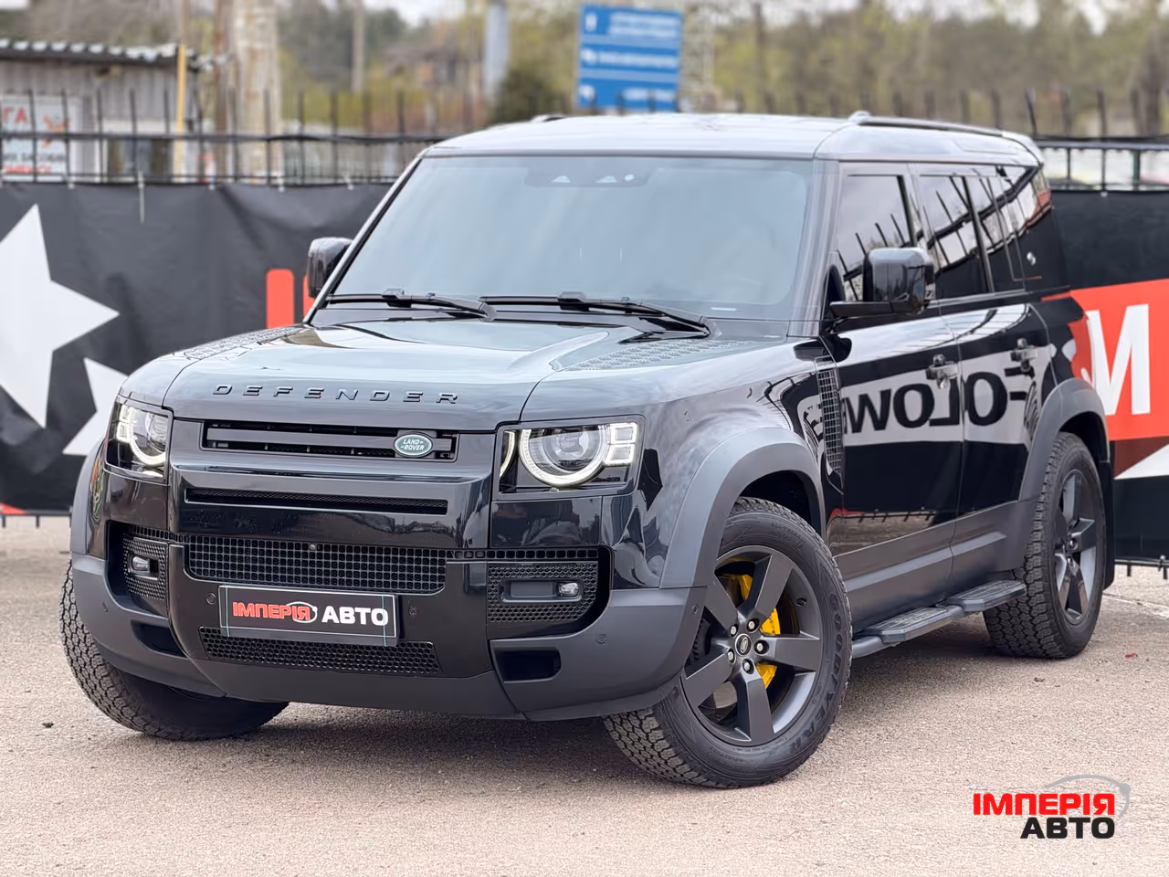 Land Rover Defender - фото 1