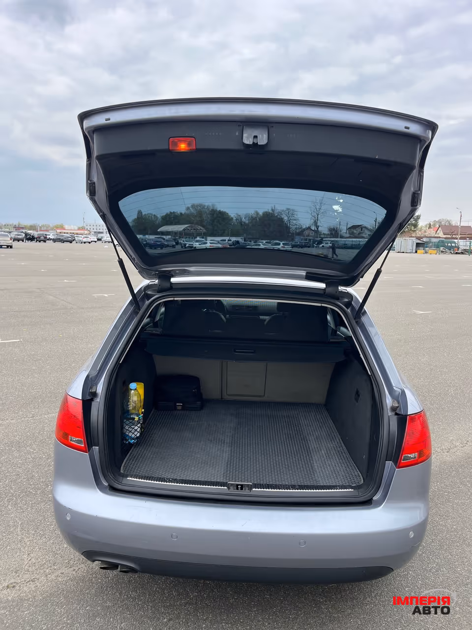 Audi A4 - фото 7