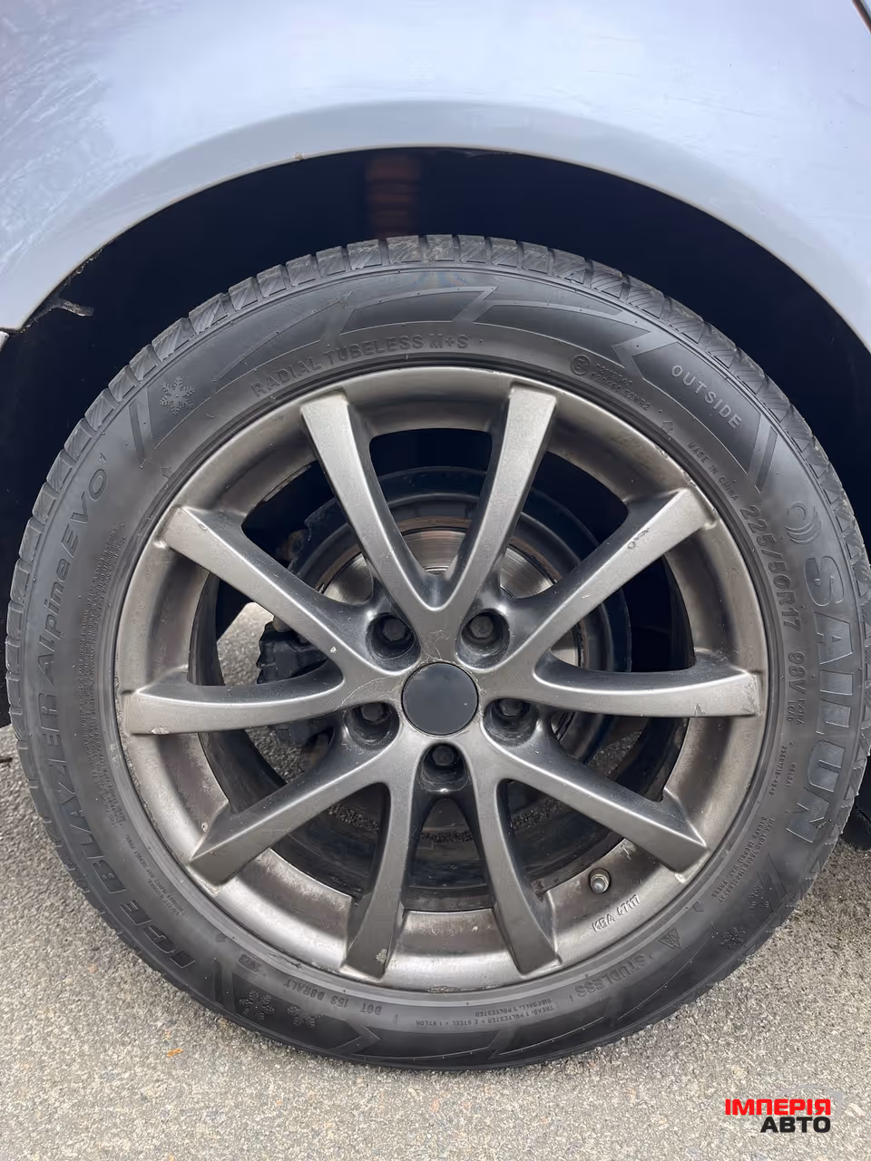 Audi A4 - фото 11