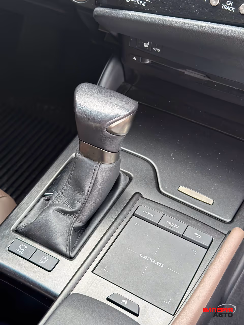 Lexus ES - фото 16
