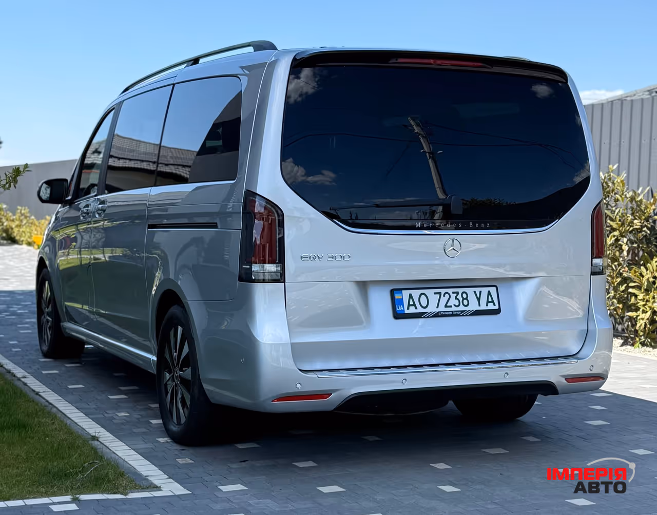 Mercedes-Benz EQV - фото 8