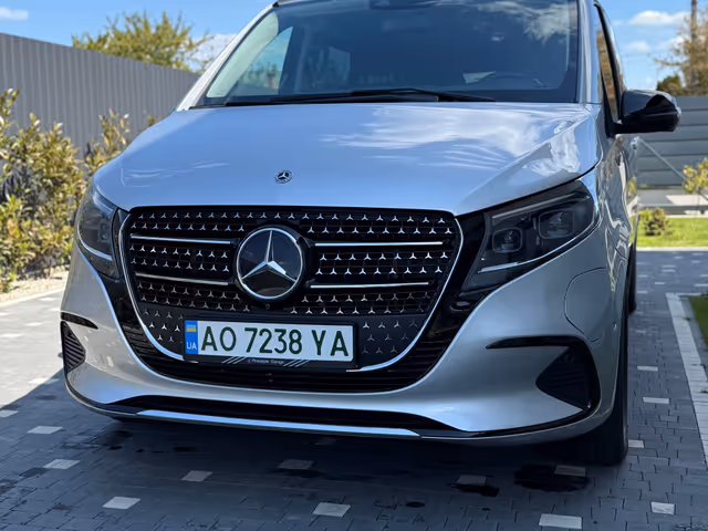 Mercedes-Benz EQV - фото 3