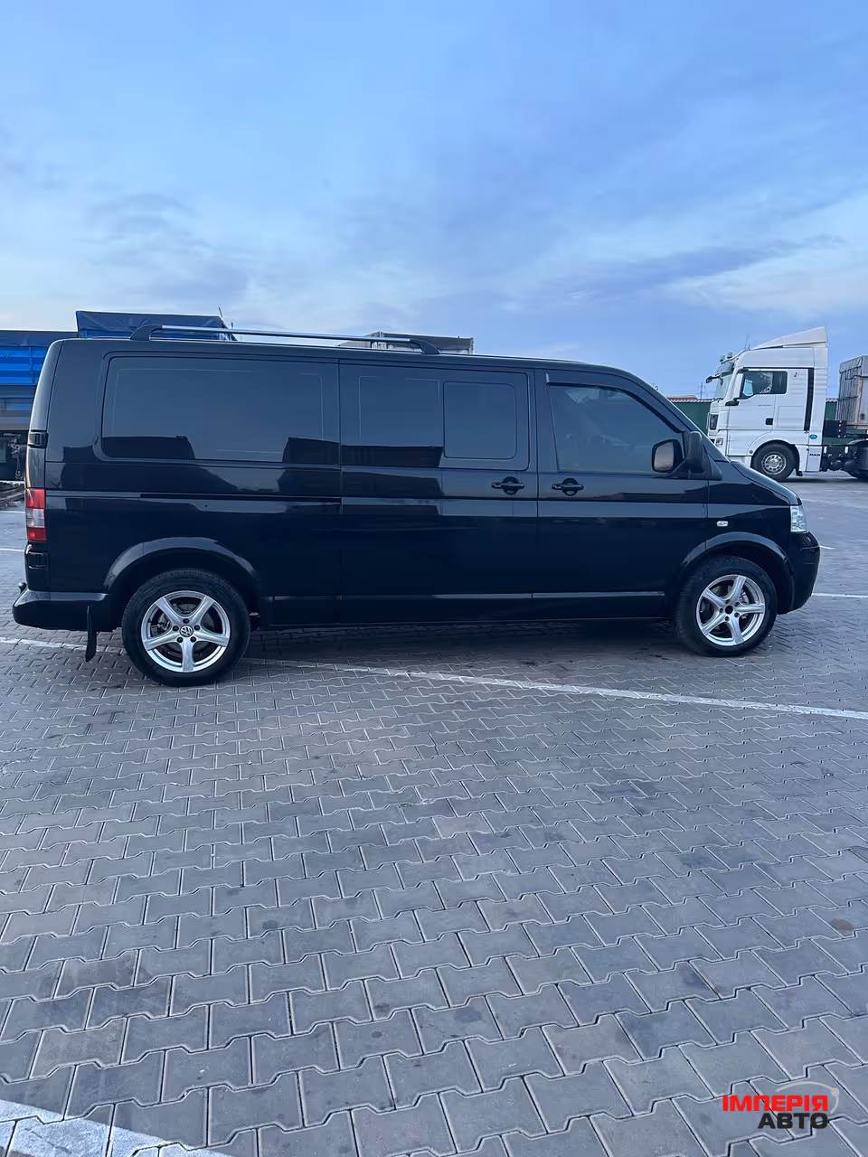 Volkswagen Caravelle - фото 5