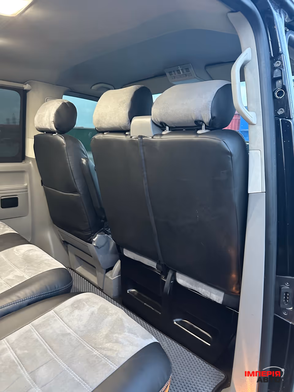 Volkswagen Caravelle - фото 10