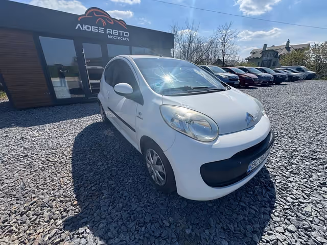 Citroen C1 - фото 2
