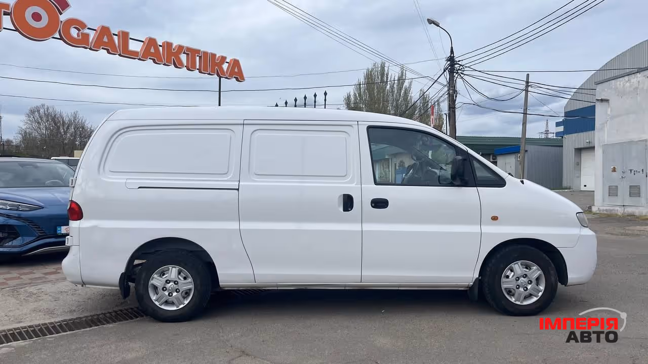 Hyundai H-1 - фото 9
