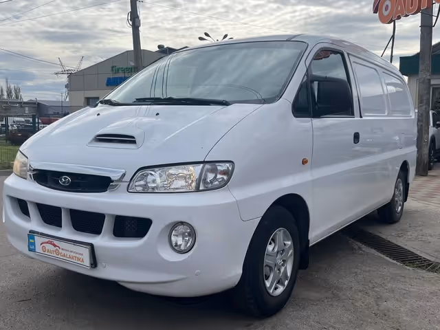 Hyundai H-1 - фото 2