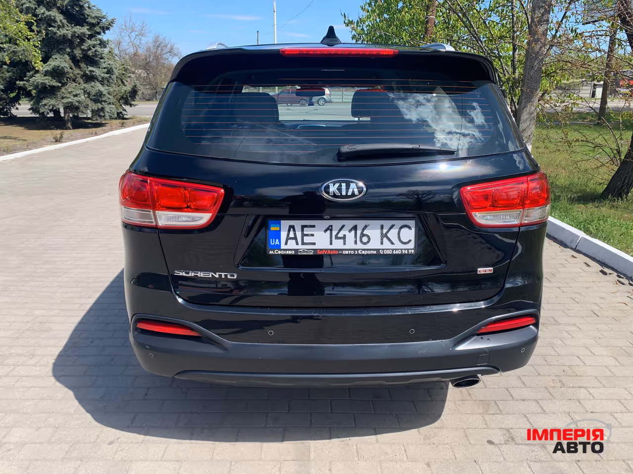 Kia Sorento - фото 3