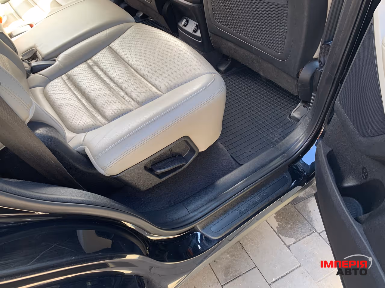 Kia Sorento - фото 15