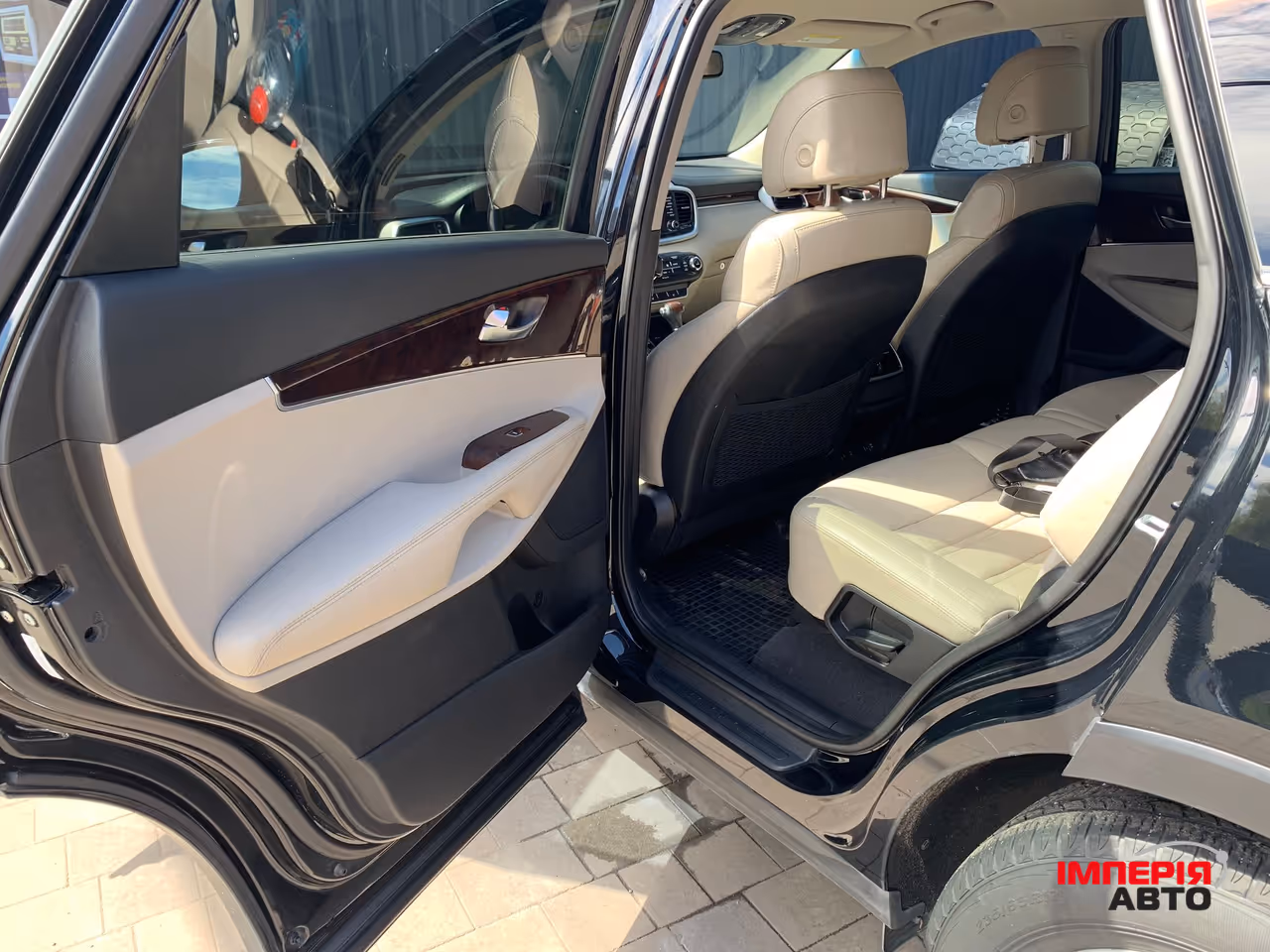 Kia Sorento - фото 12