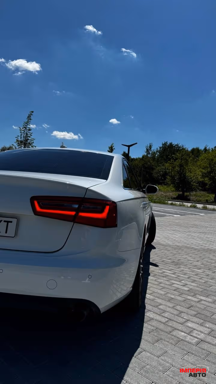 Audi A6 allroad - фото 10