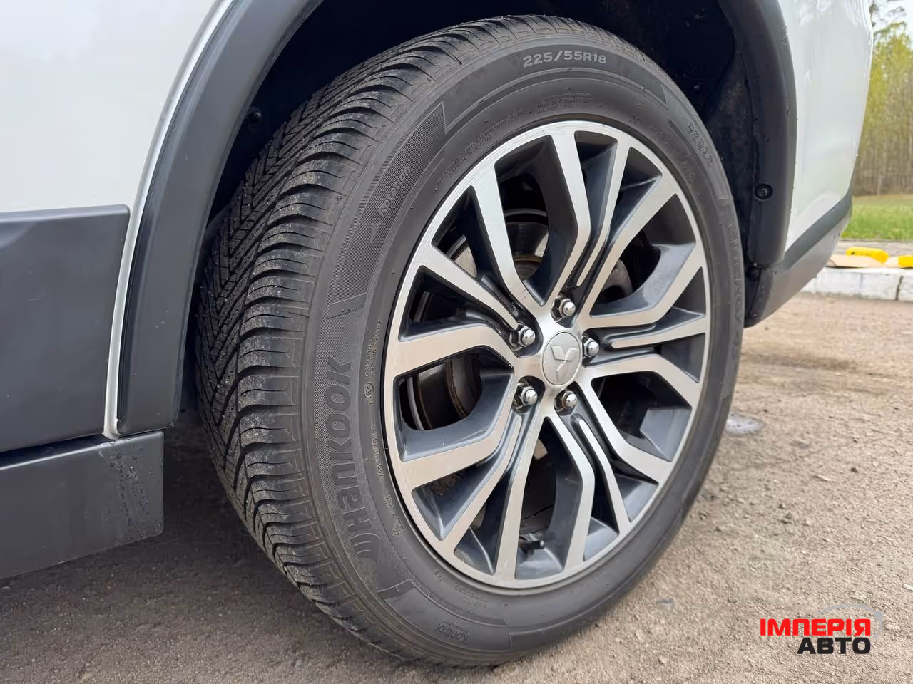 Mitsubishi Outlander - фото 19