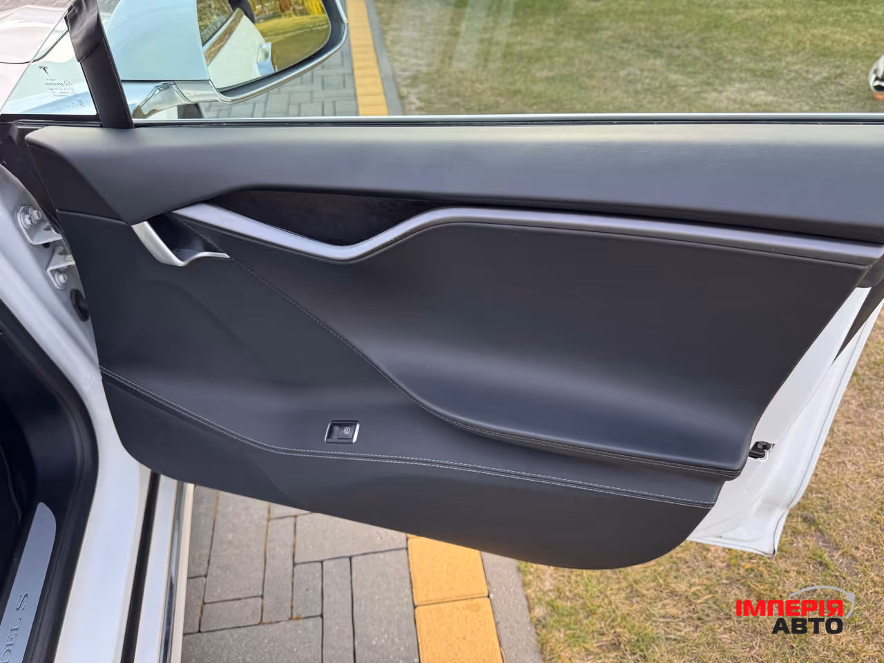 Tesla Model S - фото 21