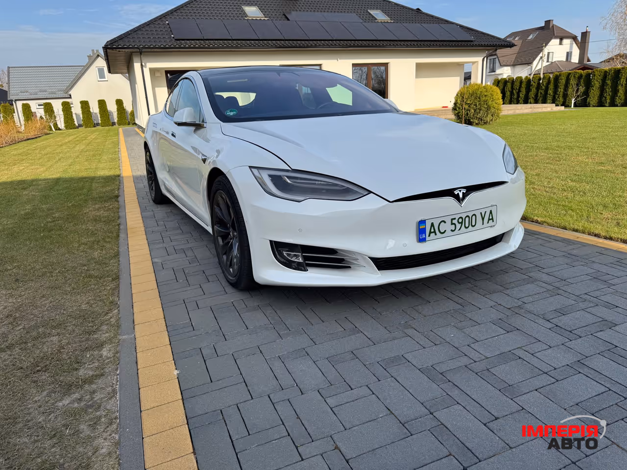 Tesla Model S - фото 10