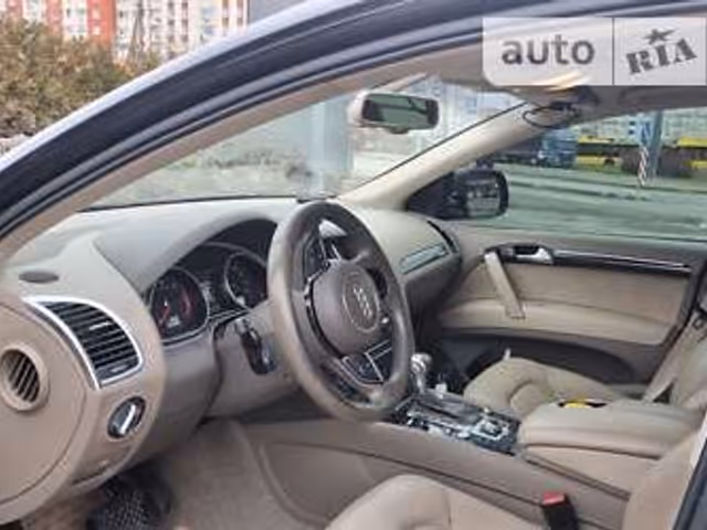 Audi Q7 - фото 4