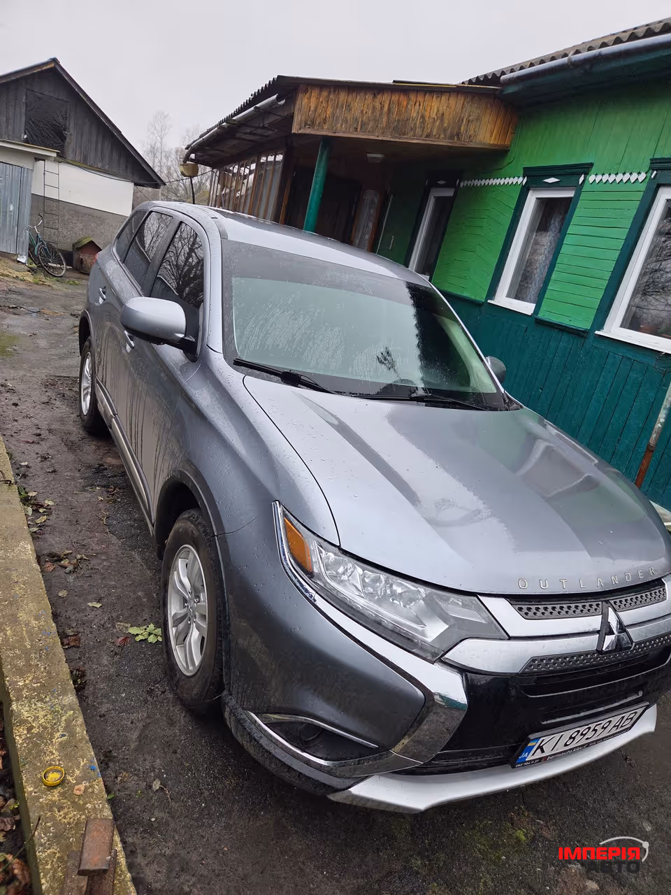 Mitsubishi Outlander - фото 3