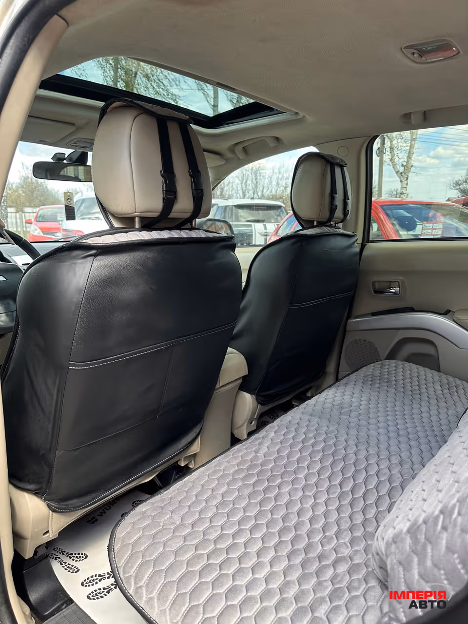 Mitsubishi Outlander - фото 6