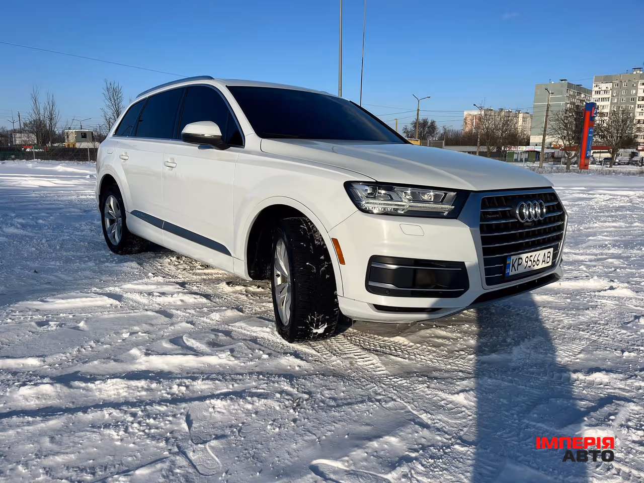 Audi Q7 - фото 2