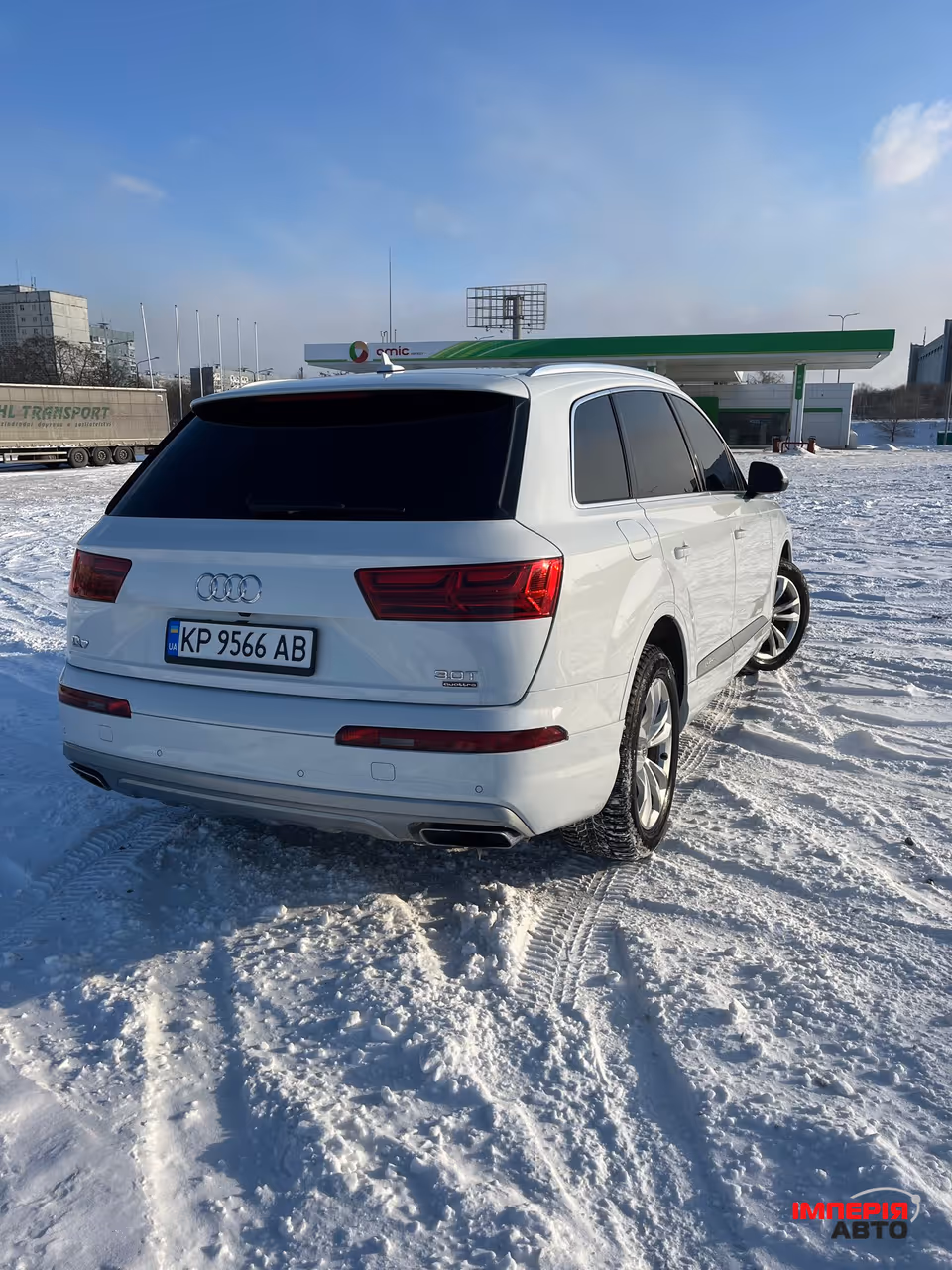 Audi Q7 - фото 5
