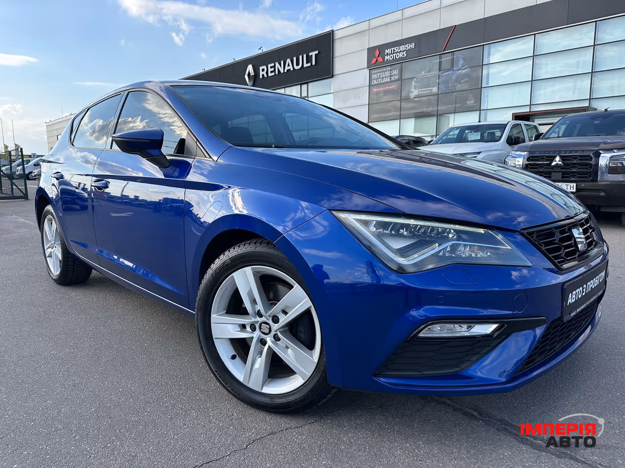 SEAT Leon - фото 1