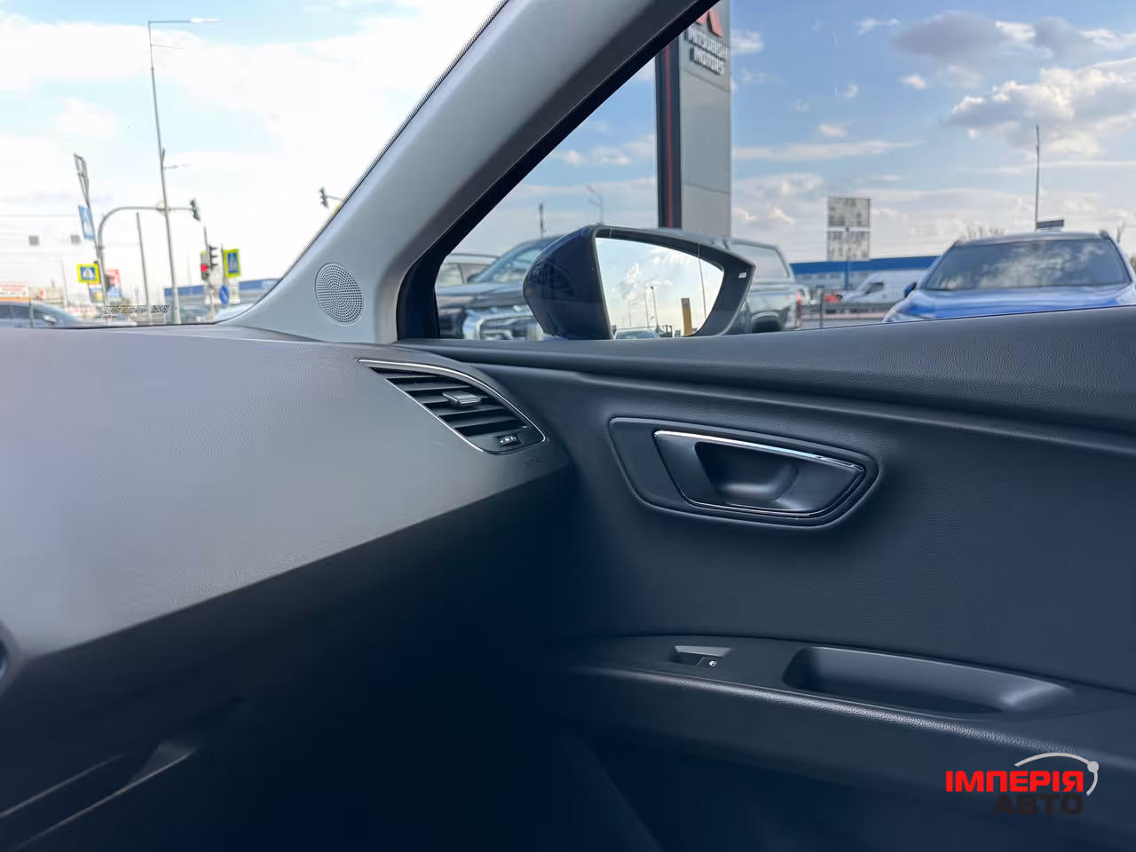 SEAT Leon - фото 27