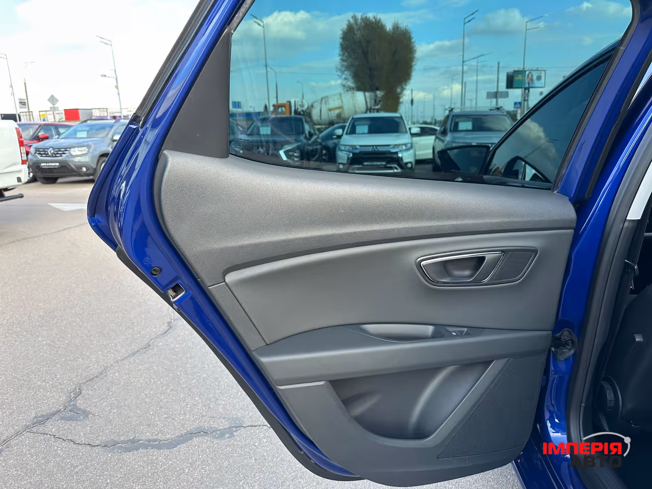 SEAT Leon - фото 31