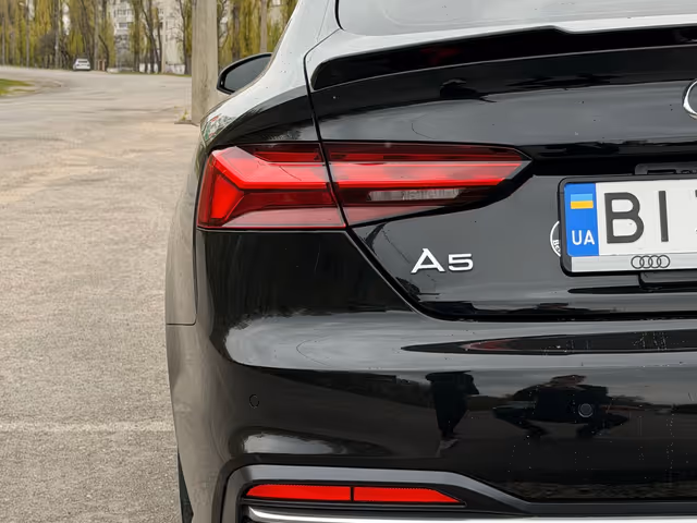 Audi A5 - фото 4