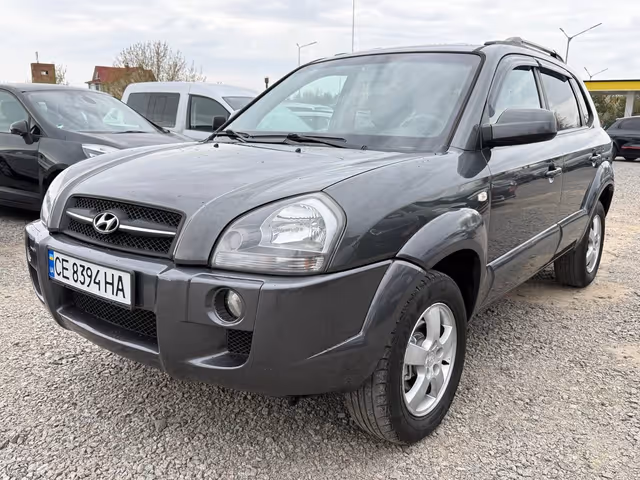 Hyundai Tucson - фото 1