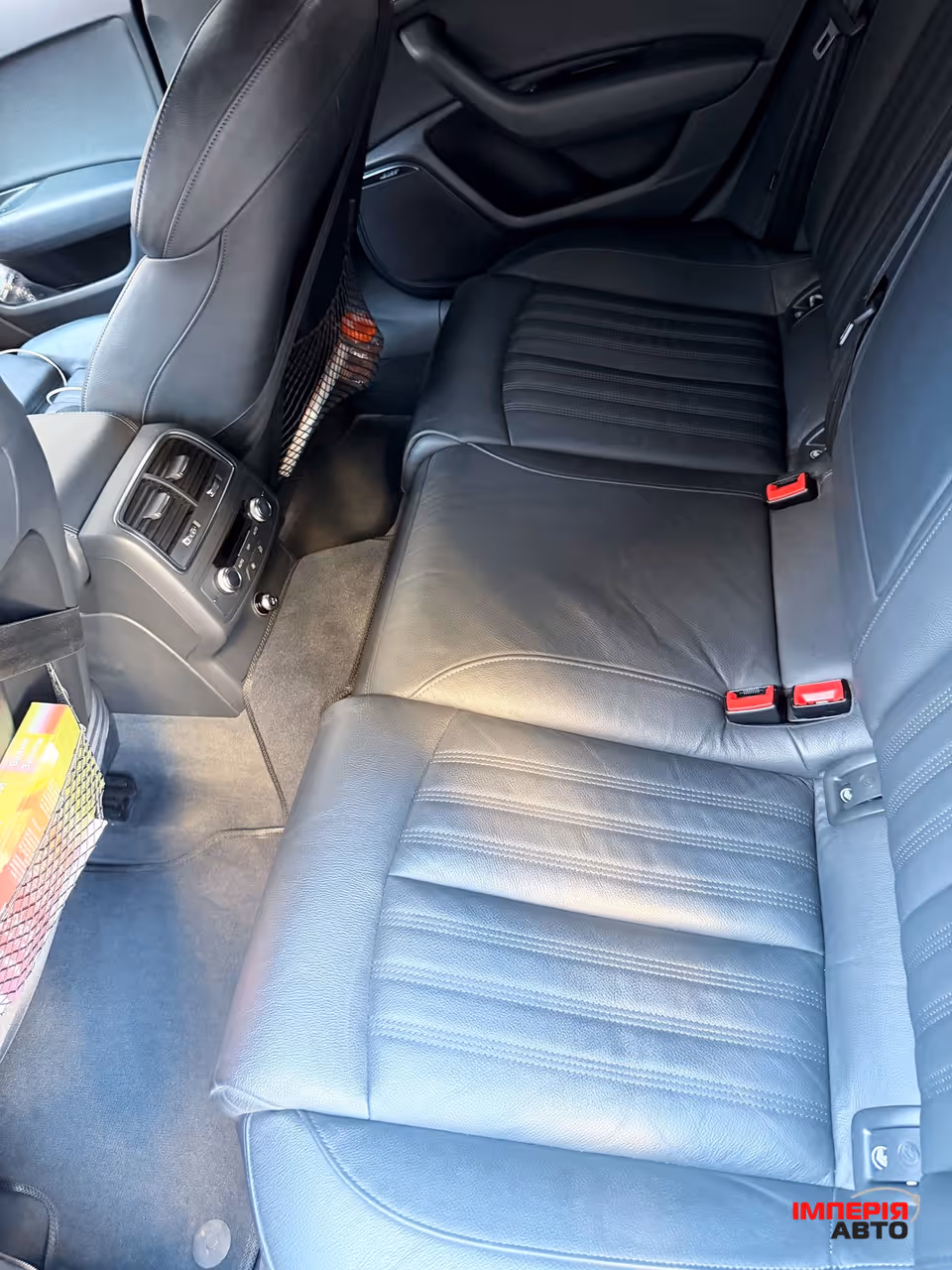 Audi A6 - фото 6