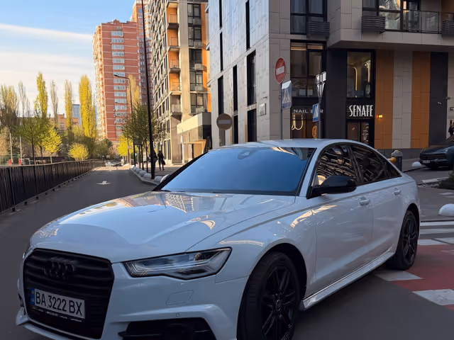 Audi A6 - фото 2