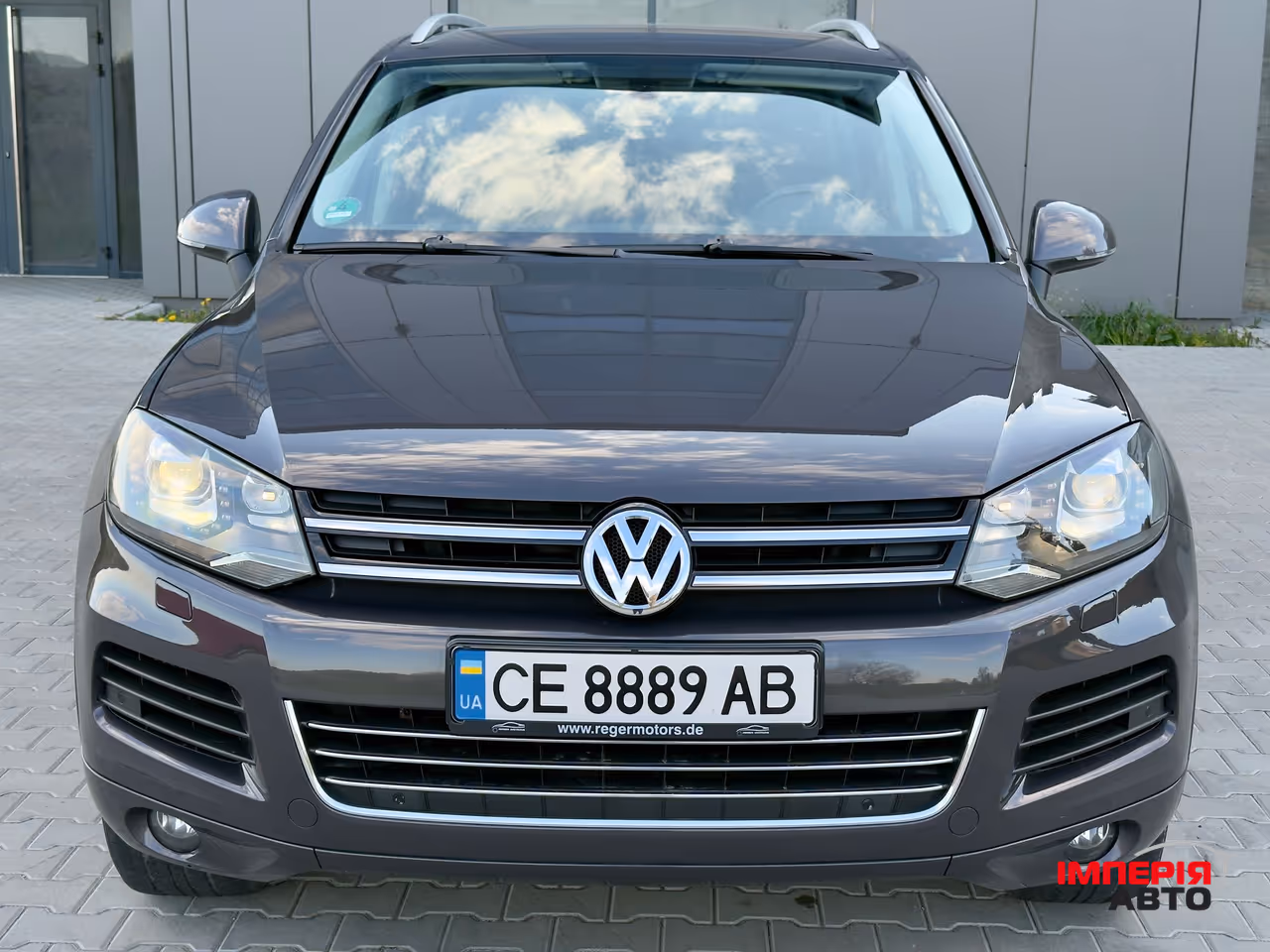 Volkswagen Touareg - фото 7
