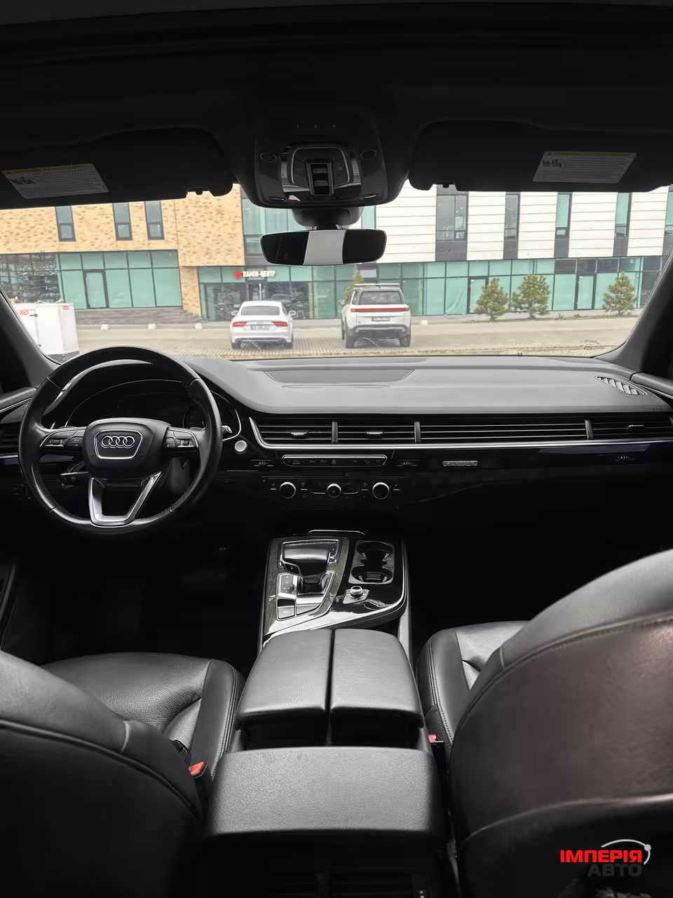 Audi Q7 - фото 3