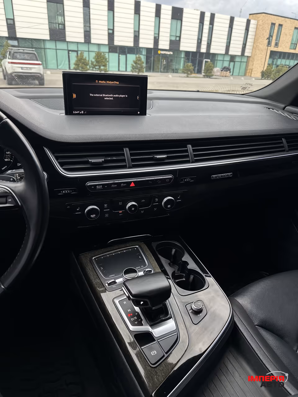 Audi Q7 - фото 4