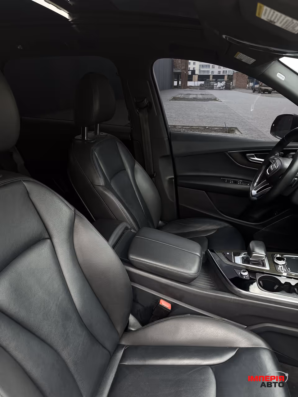 Audi Q7 - фото 5